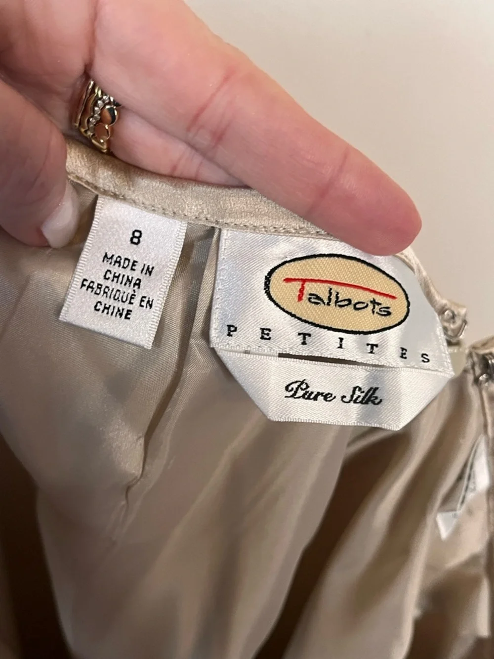 TALBOTS Vintage Silk Straight Leg Pants Lined Trousers Champagne Tan Size 8P - Picture 7 of 9